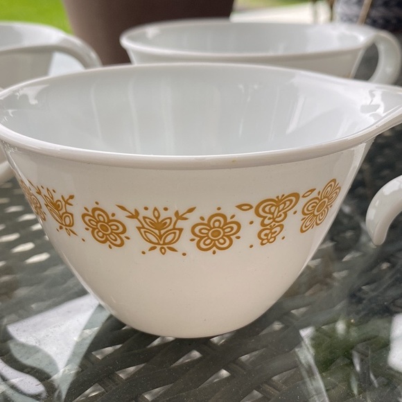 Corningware Corelle Vintage Mugs Stackable Set of 4 - Picture 2 of 4